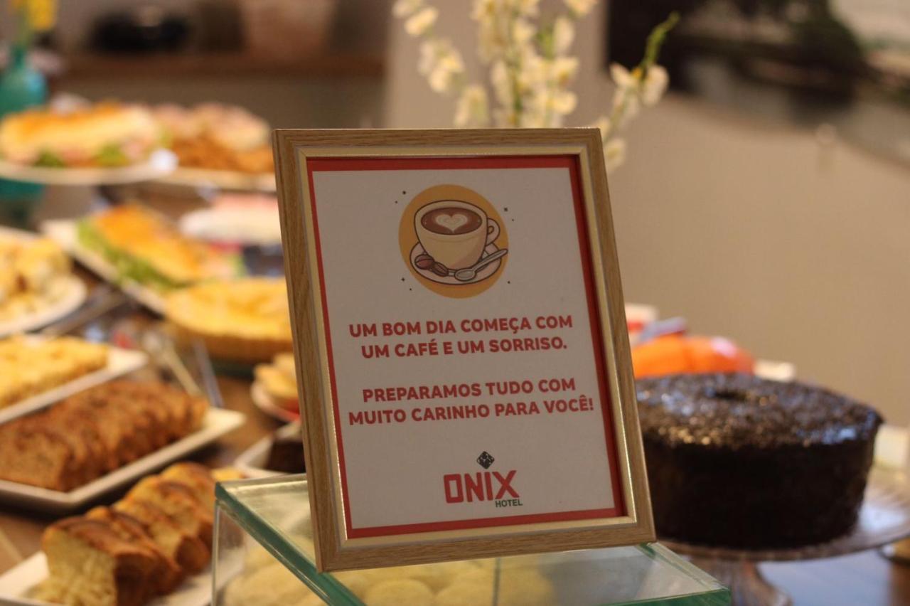 Onix Hotel Aeroporto Lauro de Freitas Eksteriør billede